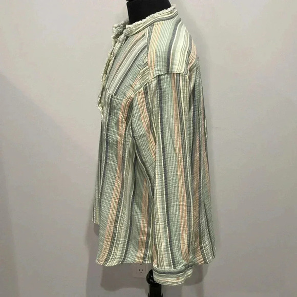 Eddie Bauer | Long Sleeve Soft Cotton Shirt - Picture 3 of 8